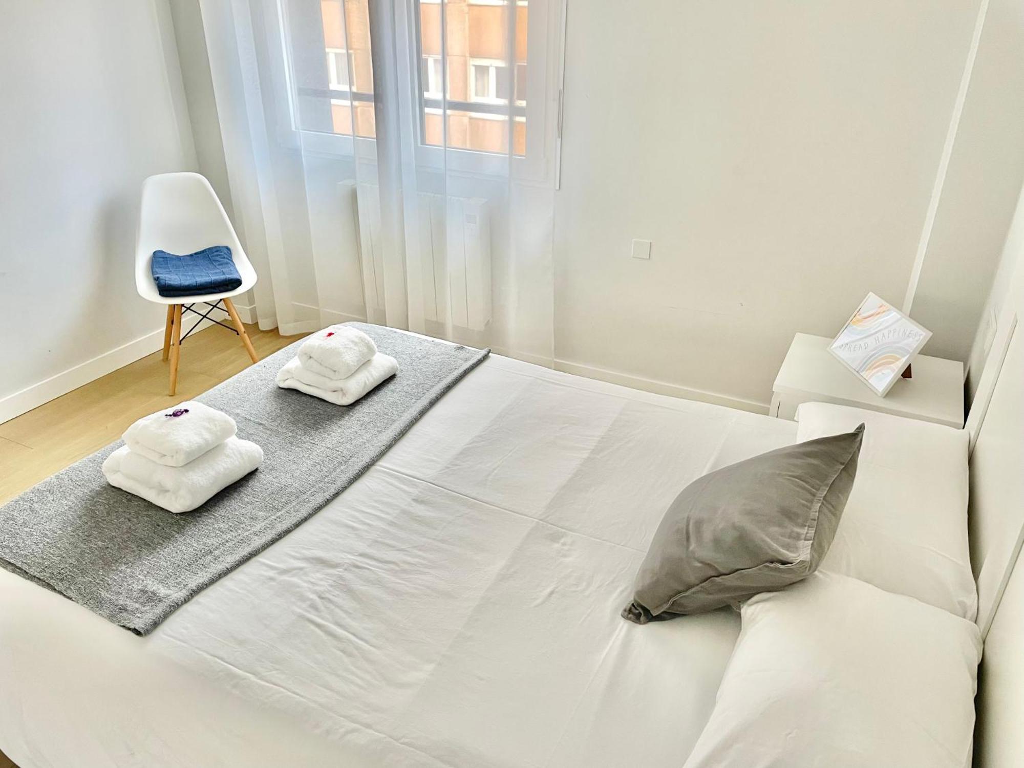 Apartamento San Lorenzo Playa. Vistas Al Mar. Хихон Экстерьер фото