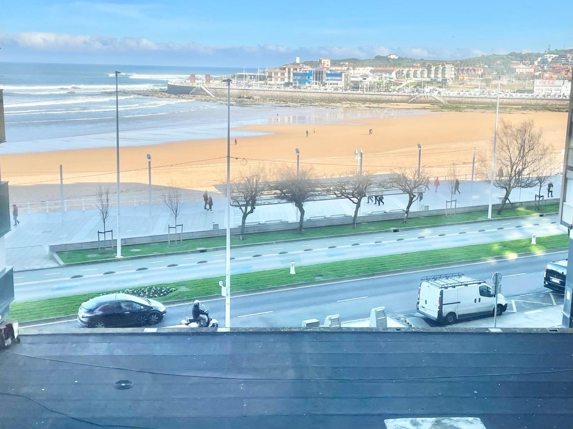 Apartamento San Lorenzo Playa. Vistas Al Mar. Хихон Экстерьер фото